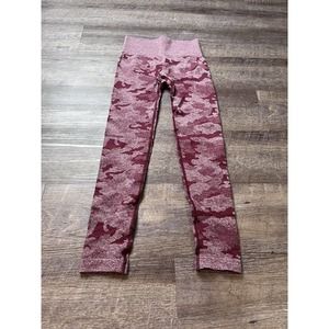 Un Branded Womens Compression Leggings Size Medium Red Camo N6